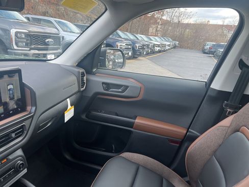 New 2025 Ford Bronco Sport Outer Banks w/ Outer Banks Tech Package+ image 36