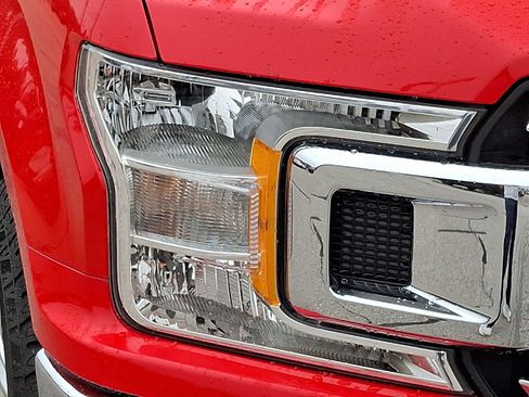 Used 2019 Ford F150 XLT image 9