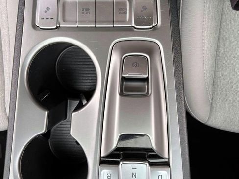 Certified 2023 Hyundai Kona SE w/ Cargo Package image 21