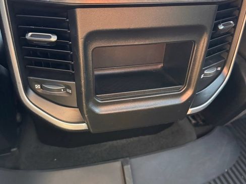 Used 2022 RAM 1500 Big Horn AWD/4WD image 18