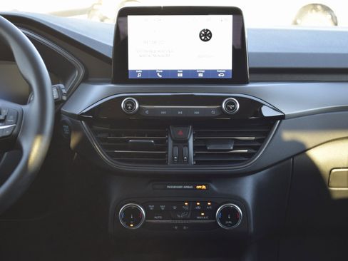 New 2026 Ford Escape Active image 11