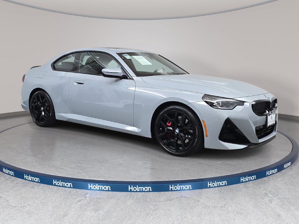 Used 2026 BMW 230i xDrive Coupe w/ Premium Package AWD/4WD image 4