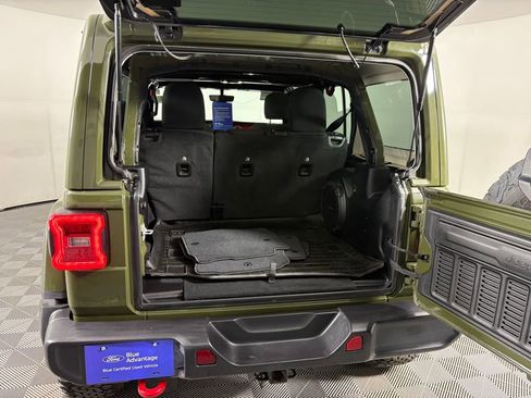 Used 2022 Jeep Wrangler Unlimited Rubicon w/ LED Lighting Group image 32