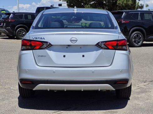 Certified 2025 Nissan Versa SV FWD image 4