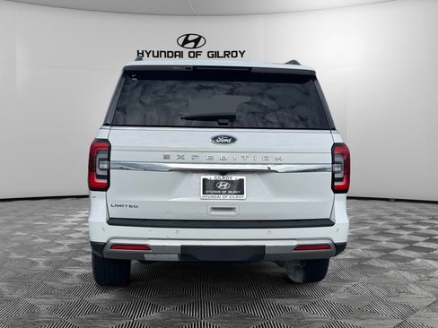 Used 2024 Ford Expedition Limited image 6