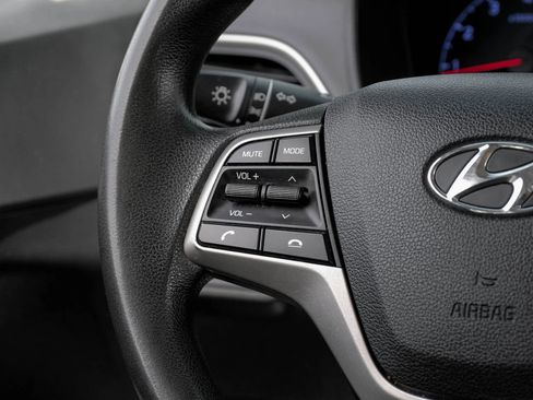 Used 2020 Hyundai Accent SE w/ Cargo Package image 22