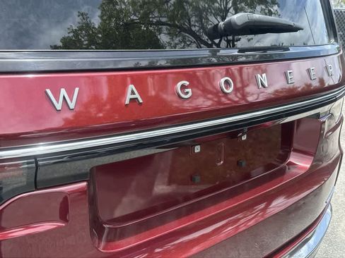 Used 2023 Jeep Wagoneer Series III w/ Rear Seat Video Group 1 RWD image 11