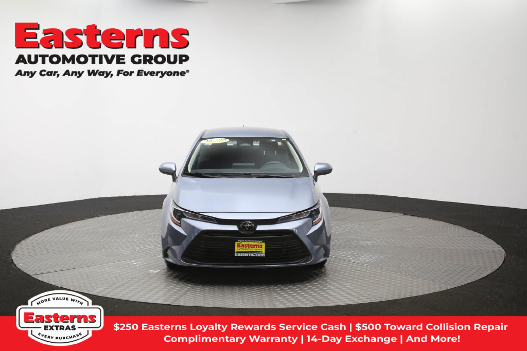 Used 2023 Toyota Corolla LE FWD image 52