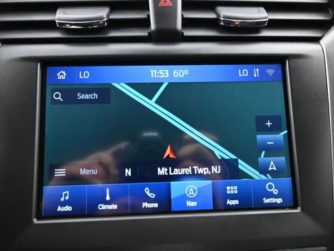 Used 2020 Ford Fusion SE FWD image 12