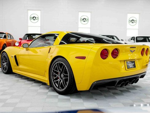 Used 2008 Chevrolet Corvette Z06 w/ Preferred Equipment Group RWD image 9