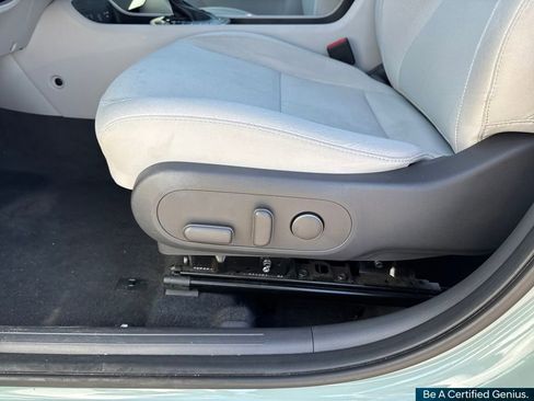 Certified 2024 Hyundai Kona SEL image 32