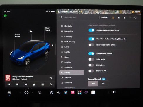 Used 2023 Tesla Model Y Long Range AWD/4WD image 33