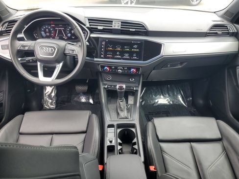 Used 2025 Audi Q3 2.0T Premium w/ Convenience Package AWD/4WD image 11