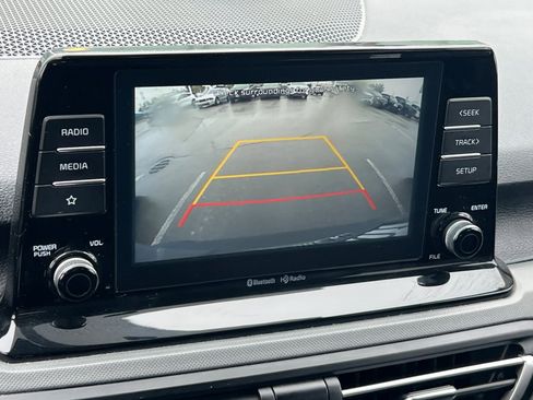 Certified 2021 Kia Seltos LX image 21