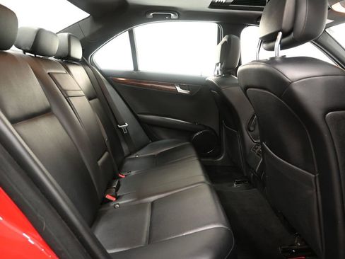 Used 2009 Mercedes-Benz C 300 4MATIC Sedan image 17
