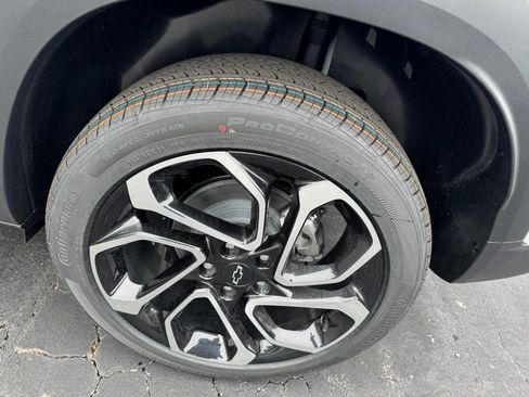 New 2026 Chevrolet Trax RS w/ Driver Confidence Package FWD image 30