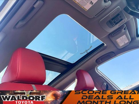 Used 2022 Toyota Camry XSE w/ Navigation Package image 27