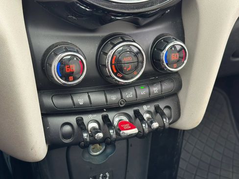 Used 2015 MINI Cooper S FWD image 25