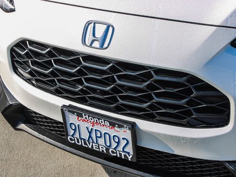 Certified 2024 Honda HR-V LX image 6