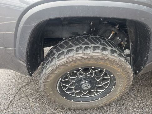 Used 2024 Toyota Tundra Limited image 11