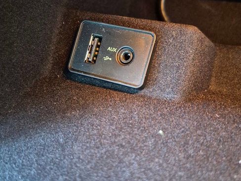 Used 2017 Maserati GranTurismo Sport RWD image 76