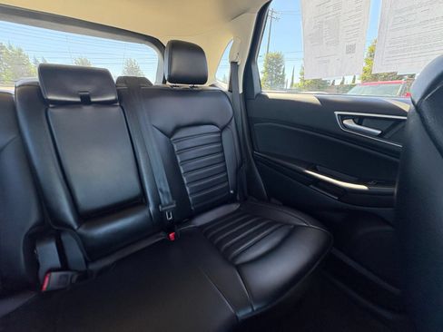 Used 2024 Ford Edge SEL AWD/4WD image 38