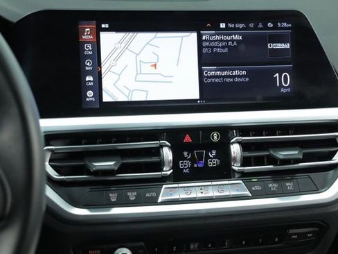 Used 2020 BMW 330i Sedan w/ Convenience Package RWD image 14