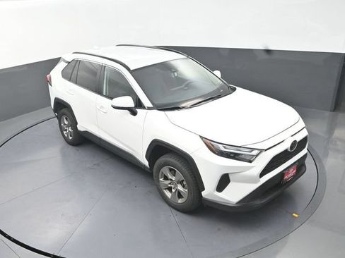 Certified 2025 Toyota RAV4 XLE FWD image 23