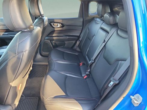 Used 2023 Jeep Compass Trailhawk image 22