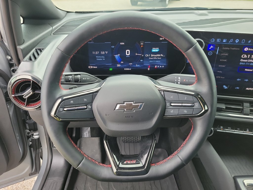 Used 2024 Chevrolet Equinox EV RS AWD/4WD image 23
