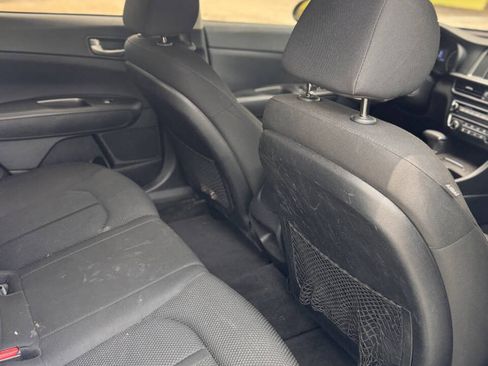 Used 2020 Kia Optima LX FWD image 13