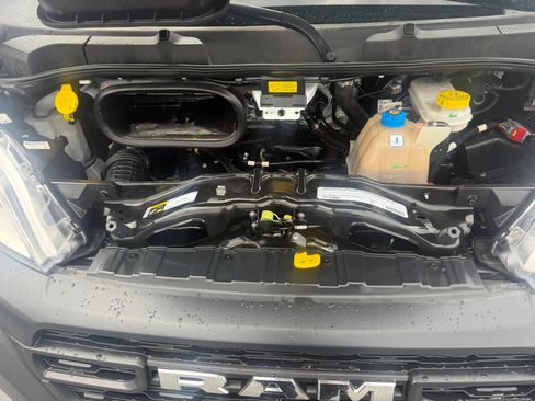 Used 2024 RAM ProMaster 2500 FWD image 36