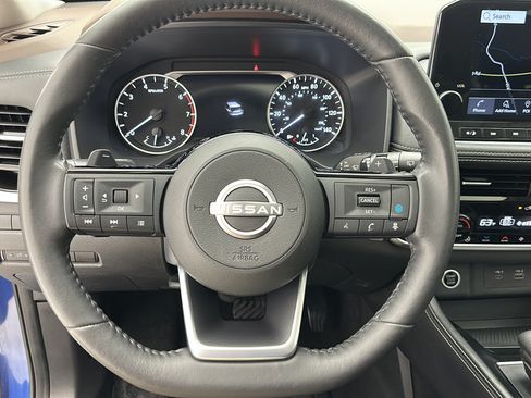 Used 2023 Nissan Rogue SL w/ SL Premium Package AWD/4WD image 16