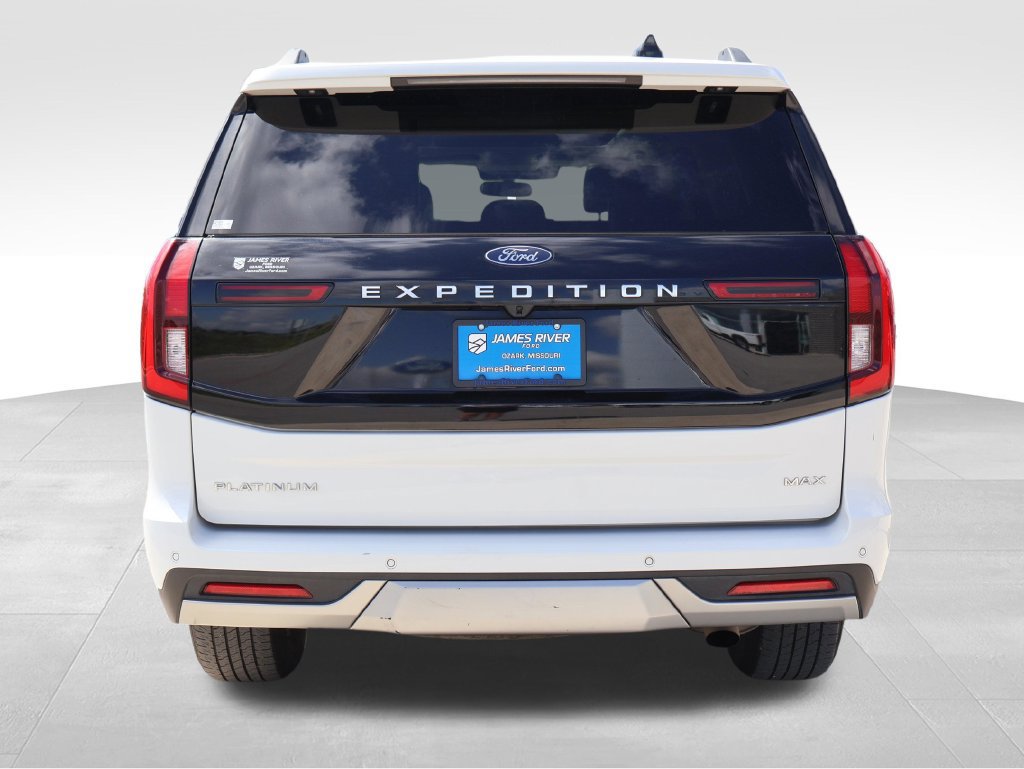 Certified 2025 Ford Expedition Max Platinum AWD/4WD image 5