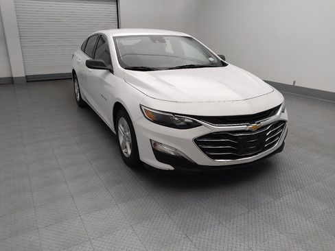 Used 2024 Chevrolet Malibu LS FWD image 14