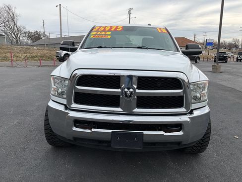 Used 2018 RAM 2500 Tradesman w/ Chrome Appearance Group image 8
