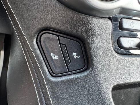 Used 2017 Chevrolet Tahoe LT AWD/4WD image 24
