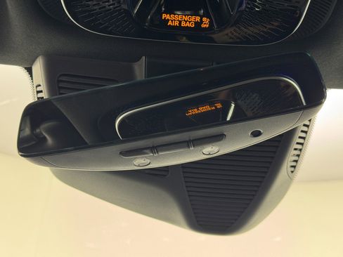 Used 2022 Mercedes-Benz C 300 Sedan w/ AMG Line w/ Night Package image 37