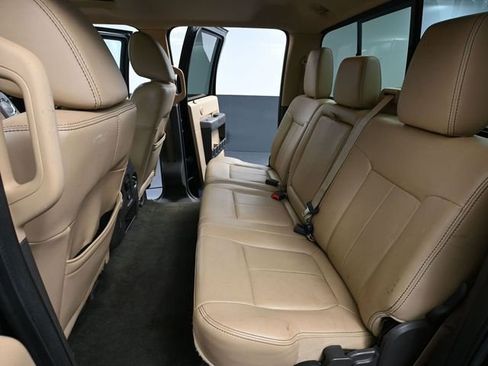 Used 2011 Ford F250 Lariat w/ Lariat Interior Pkg image 35