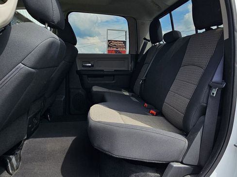 Used 2012 RAM 1500 Classic SLT w/ Protection Group AWD/4WD image 18