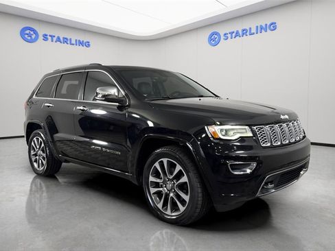 Used 2017 Jeep Grand Cherokee Overland image 13