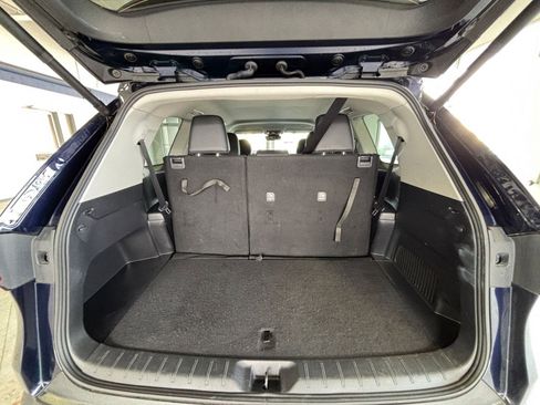 Used 2025 Toyota Grand Highlander LE image 36