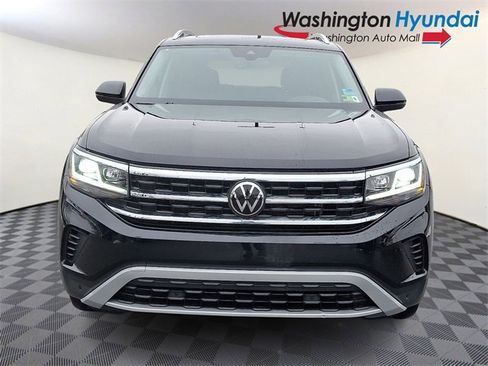 Used 2023 Volkswagen Atlas SEL image 2