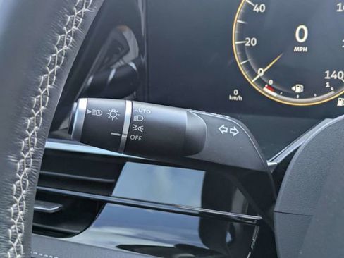 Used 2025 INFINITI QX80 Luxe RWD image 29