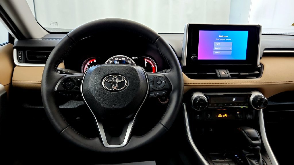 Certified 2024 Toyota RAV4 XLE w/ Convenience Package AWD/4WD image 28