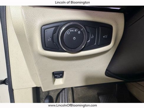 Used 2015 Lincoln MKZ AWD w/ Equipment Group 101A Select image 18