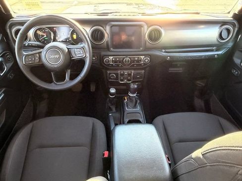 Used 2023 Jeep Wrangler Unlimited w/ Cold Weather Group AWD/4WD image 12
