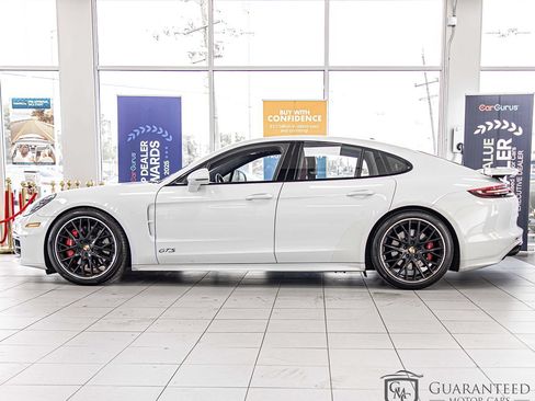 Used 2020 Porsche Panamera GTS AWD/4WD image 6