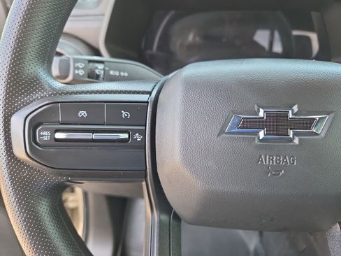 Used 2024 Chevrolet Colorado Trail Boss AWD/4WD image 28