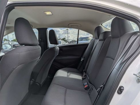 Used 2025 Toyota Corolla LE FWD image 13